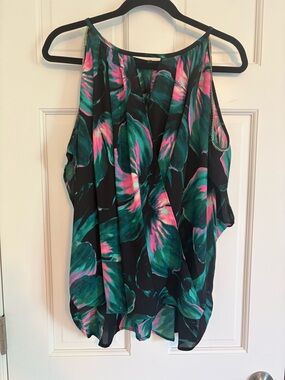 Jennifer lopez black floral camisole, size XL